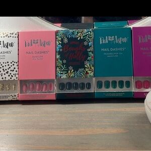 lot of Red Aspen nails